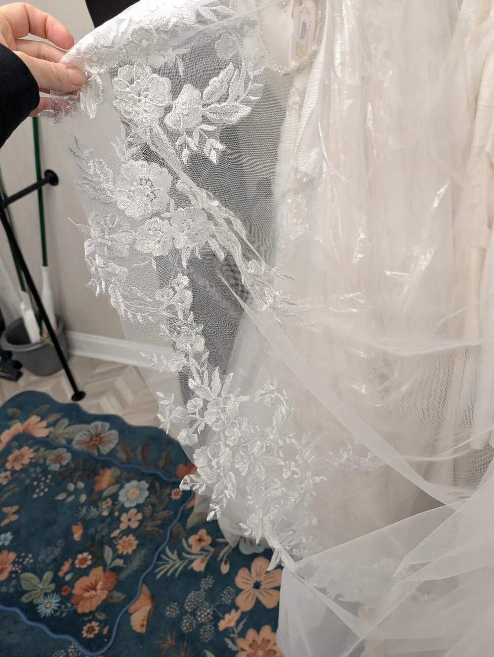 Bulk Long Wedding Veils And Accessories